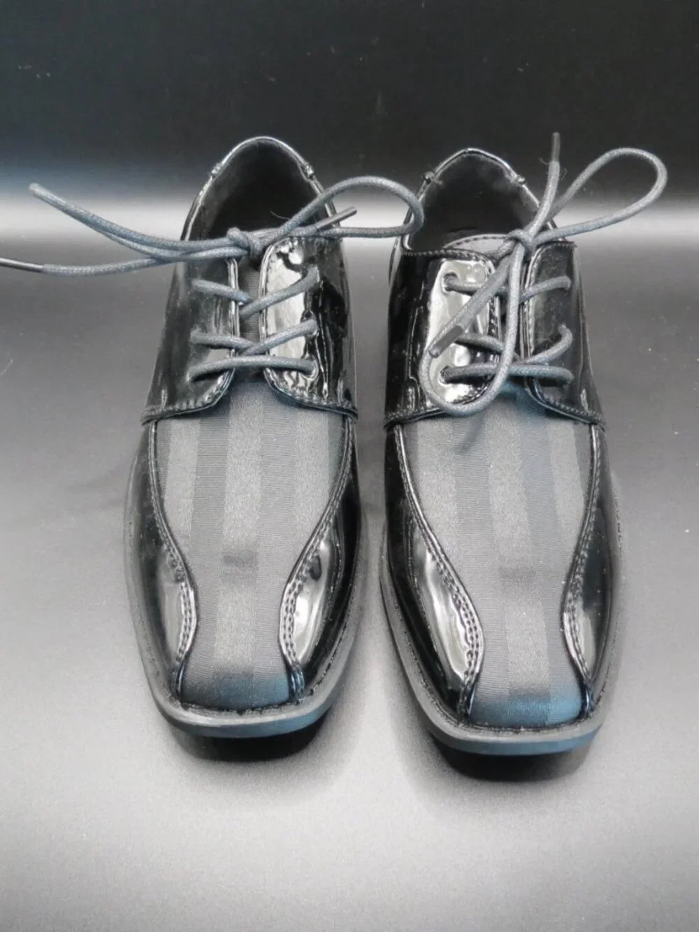 Felipe Stefano Boys Black Oxford Dress Shoes Patent Leather Size 13M